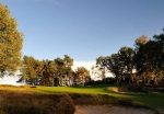 Elevado green sobre el campo de golf de Ipswich 