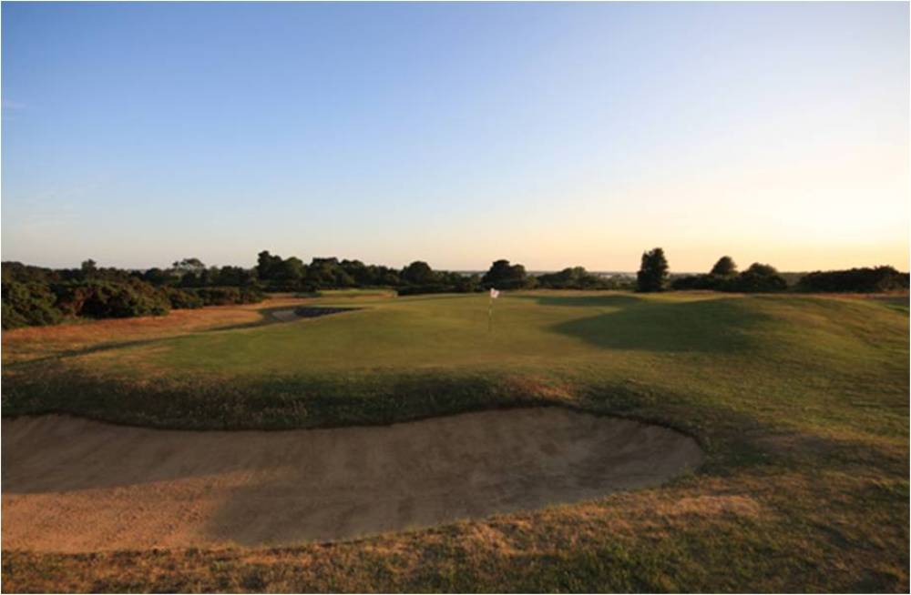 Large green bunker of the Aldeburgh golf course