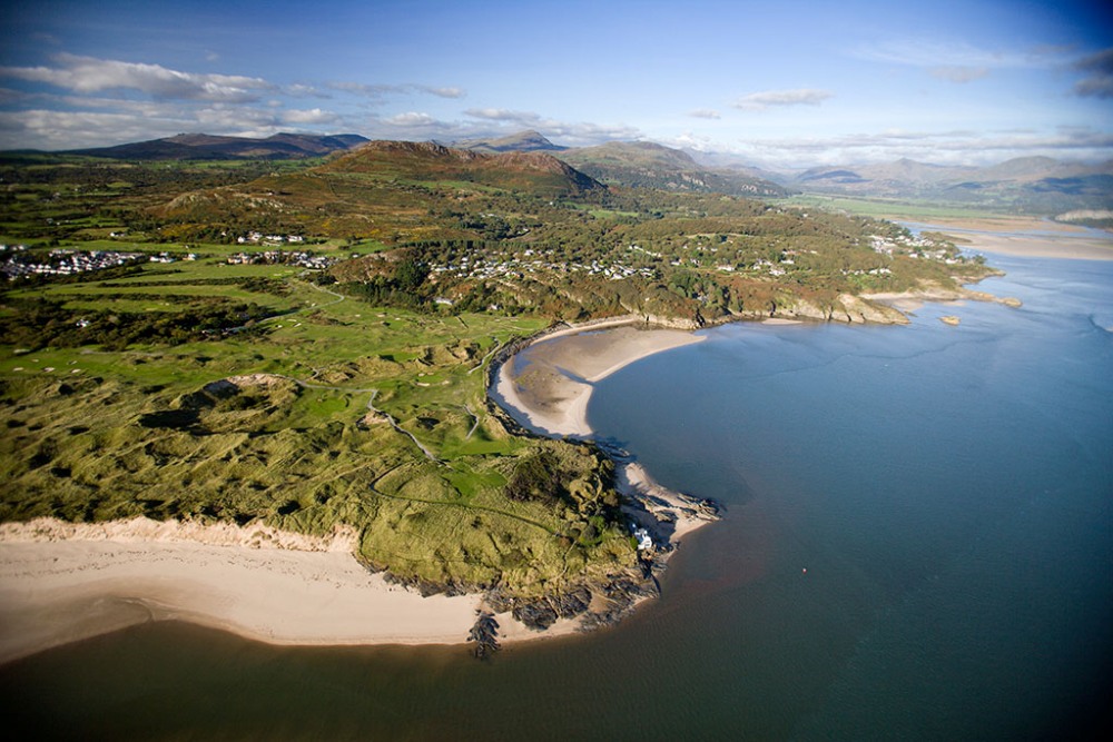 Aerial view of Porthmadog golf course