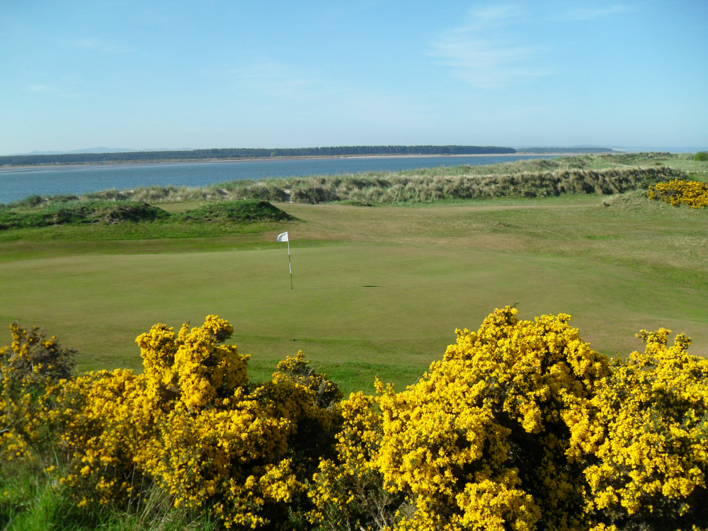 7th green at  Jubilee Golf Course in St Andrews