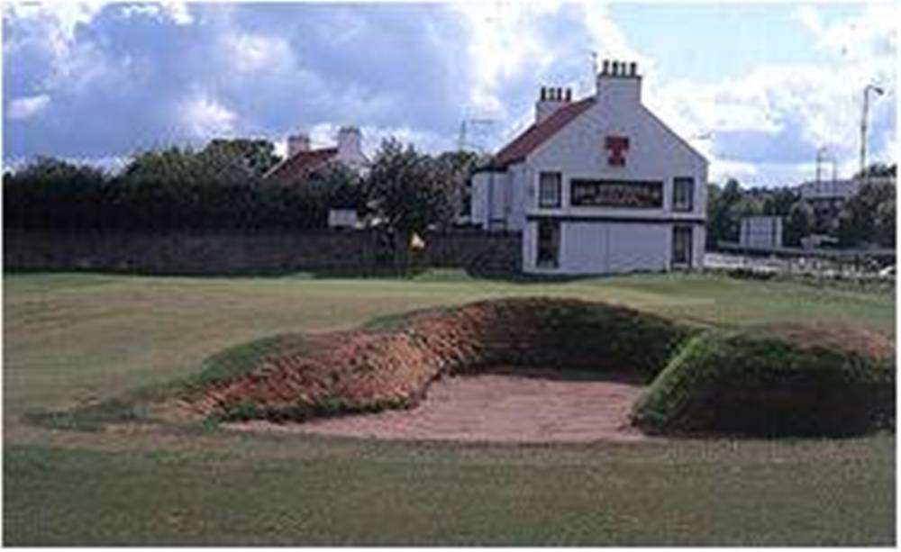 Musselburgh Old Links's Scottish bunker