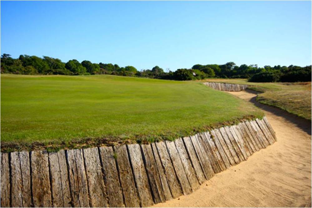 Long fairway bunker of the Aldeburgh golf course