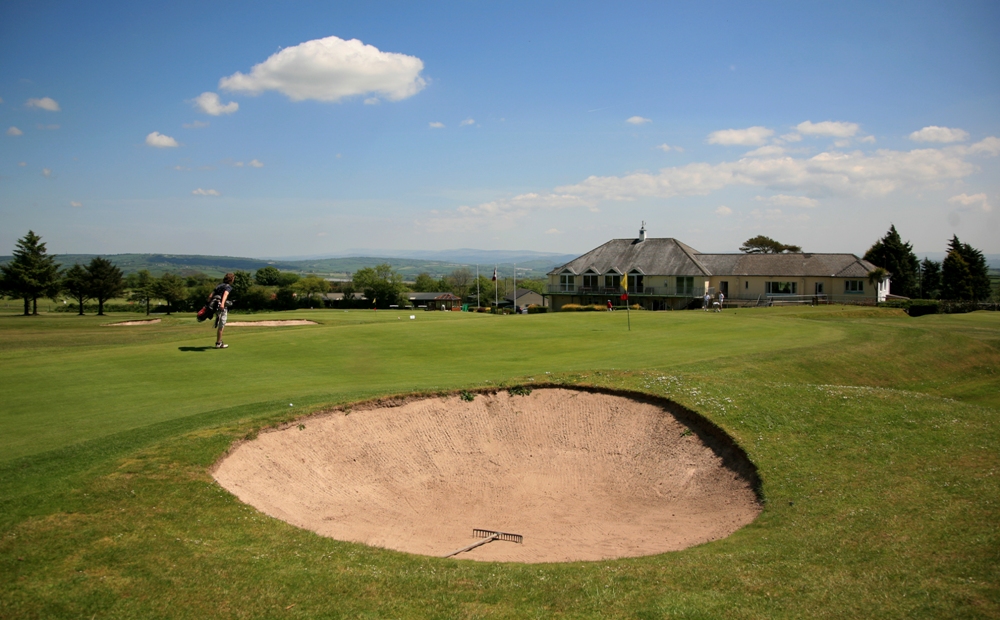 Green bunker on the Carmarthen golf course