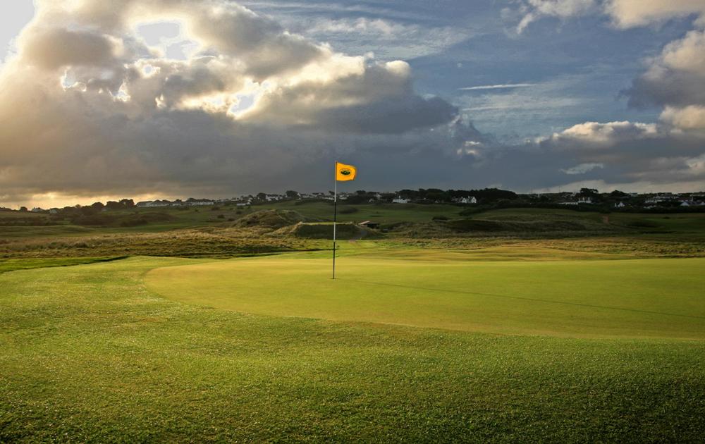 Flag on the Championship golf course at Trevose golf club