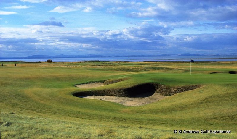 Par 4 at Craigielaw Course 