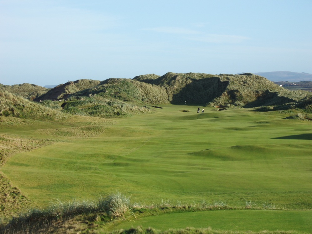 1st hole at Doonbeg golf course Trump International Golf Links
