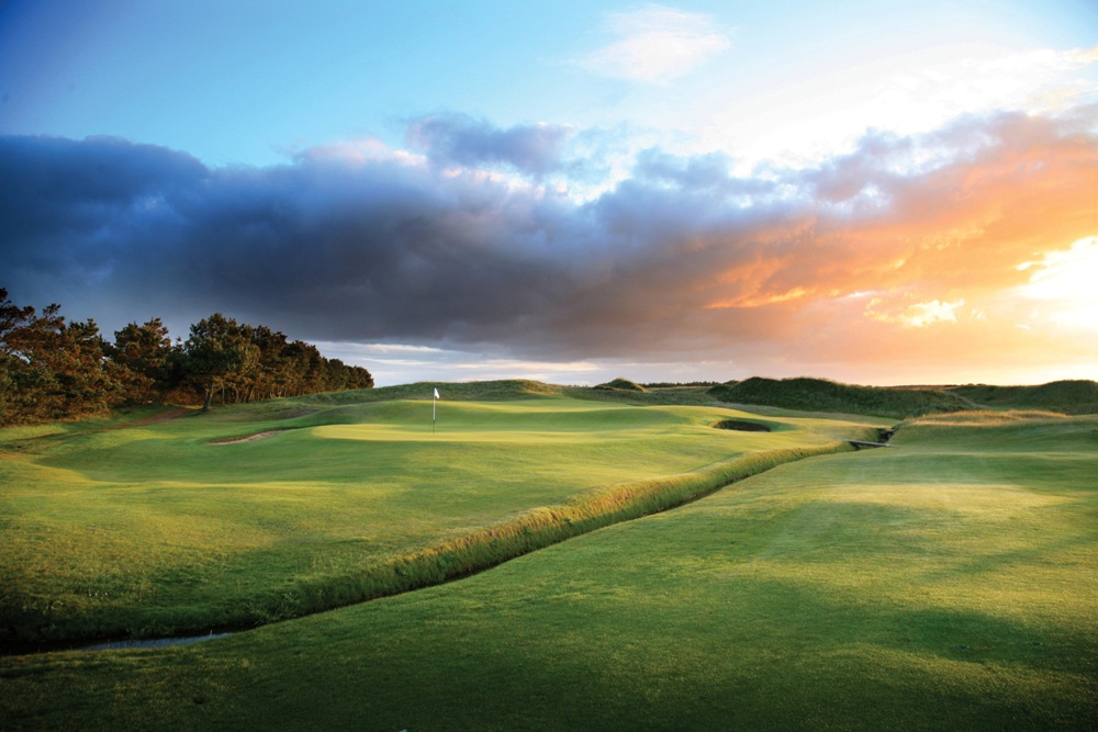 River and green at Dundonald Links River and green at Dundonald Links