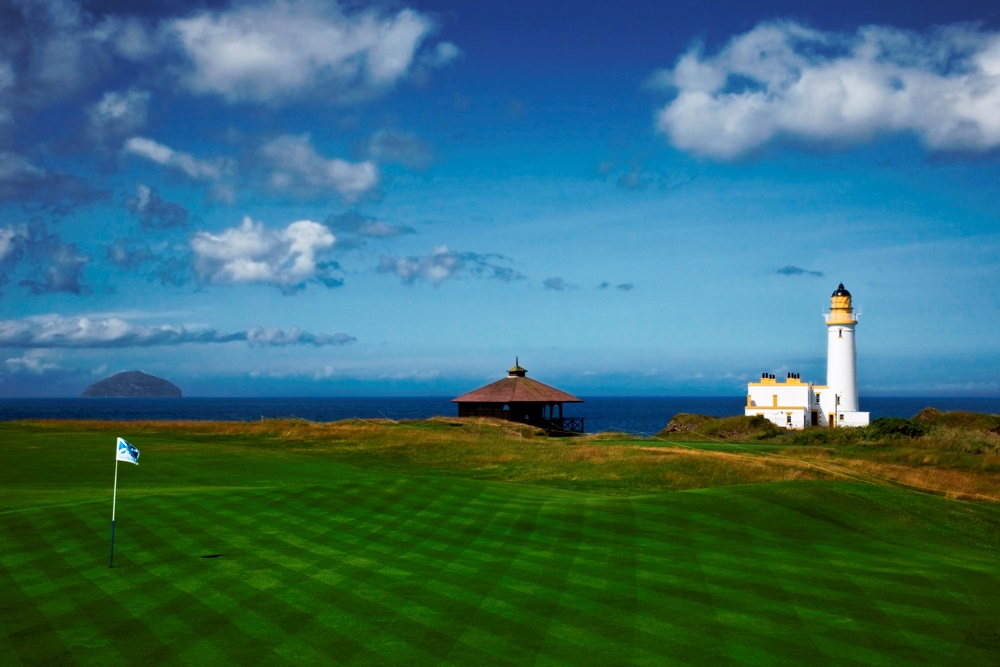 9th green on the Ailsa golf course at Turnberry
