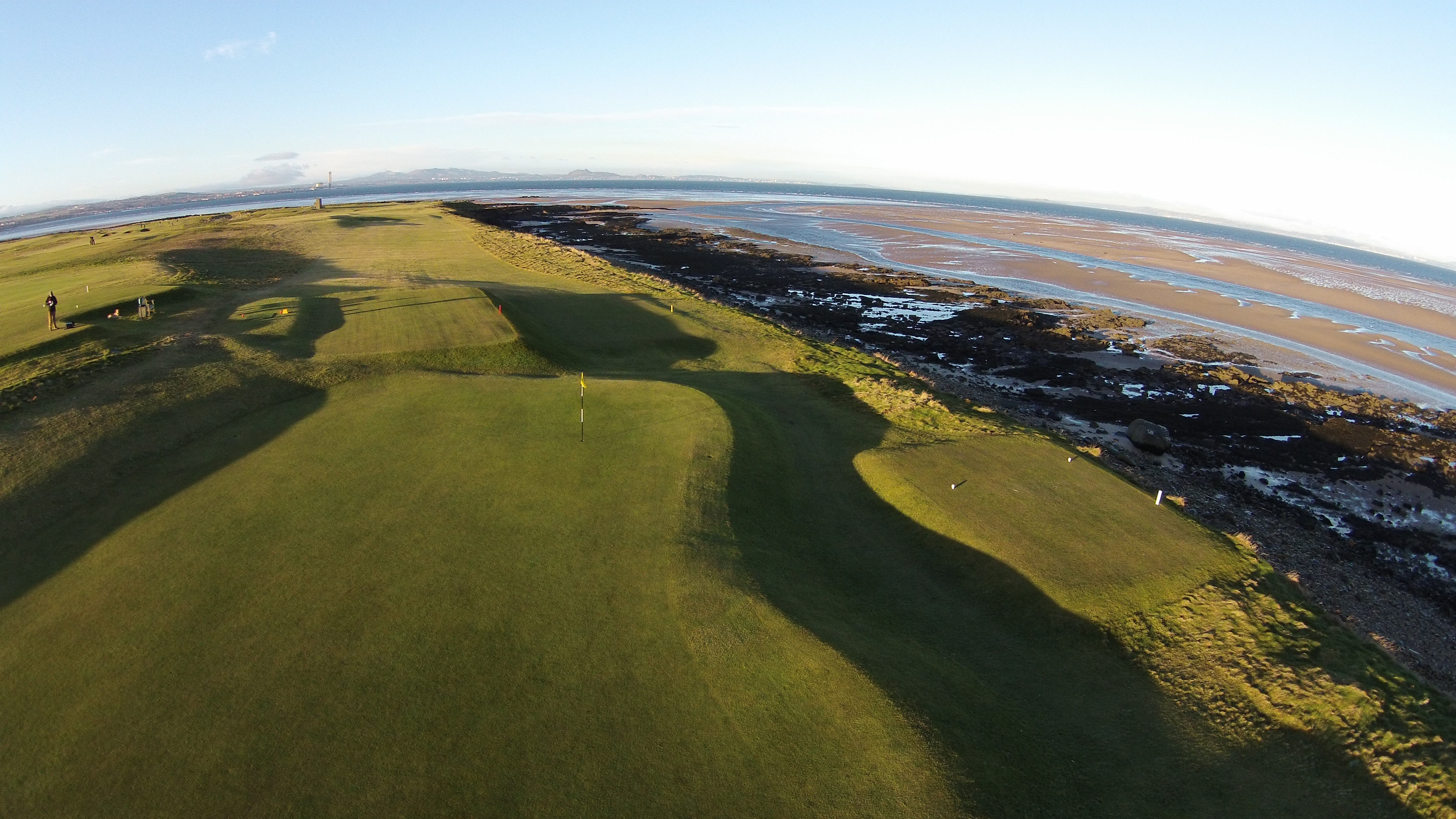 Tee and green at Kilspindie Golf Course