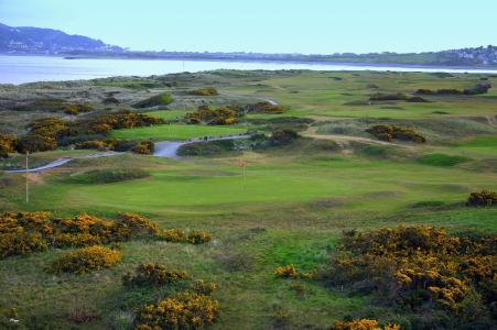 Holes, dunes and sea on the Conwy golf course