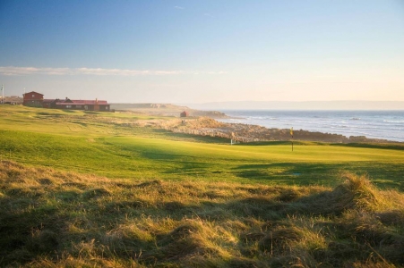 Green and the ocean at Royal Porthcawl