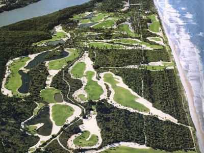 Aerial view of the Comandatuba Ocean Course at the Transamerica Resort