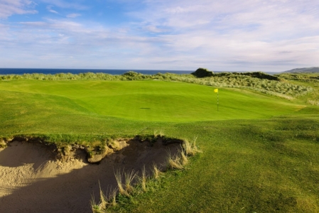 Machrihanish Dunes's green 