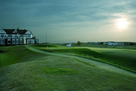 Clubhouse and 1st tee of the Hunstanton golf course