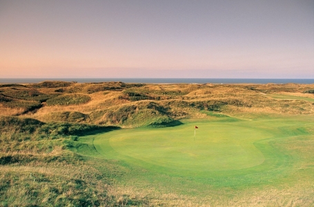 Green and dunes on Pyle and Kenfig golf course