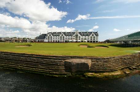 Bach vor dem Grün 18 auf Carnoustie Golf Links Championship