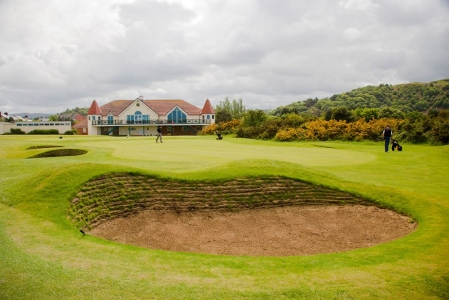 Deep green bunker on the Conwy golf course