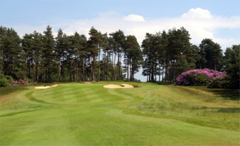Uphill hole on the red course at The Berkshire Golf Club