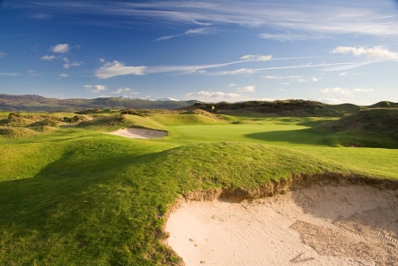 Bunkers on Porthmadog golf course