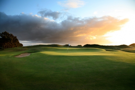 Elevated green at Dundonald Links Elevated green at Dundonald Links