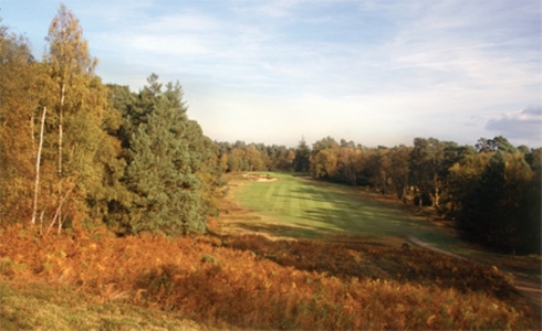 Long hole on the red course at The Berkshire Golf Club