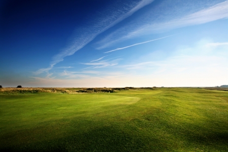 Undulated fairway and green on the Prince's golf course