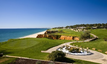 Départ du par 3 face à la mer sur le parcours de Vale do Lobo Royal à Vilamoura en Algarve
